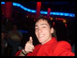clive_red_in_centre_september_08_3